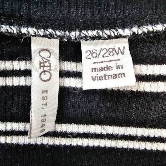 CATO Top Womens 26/28W Black White Striped Stretch Sharkbite Lightweight Knit - Picture 6 of 8